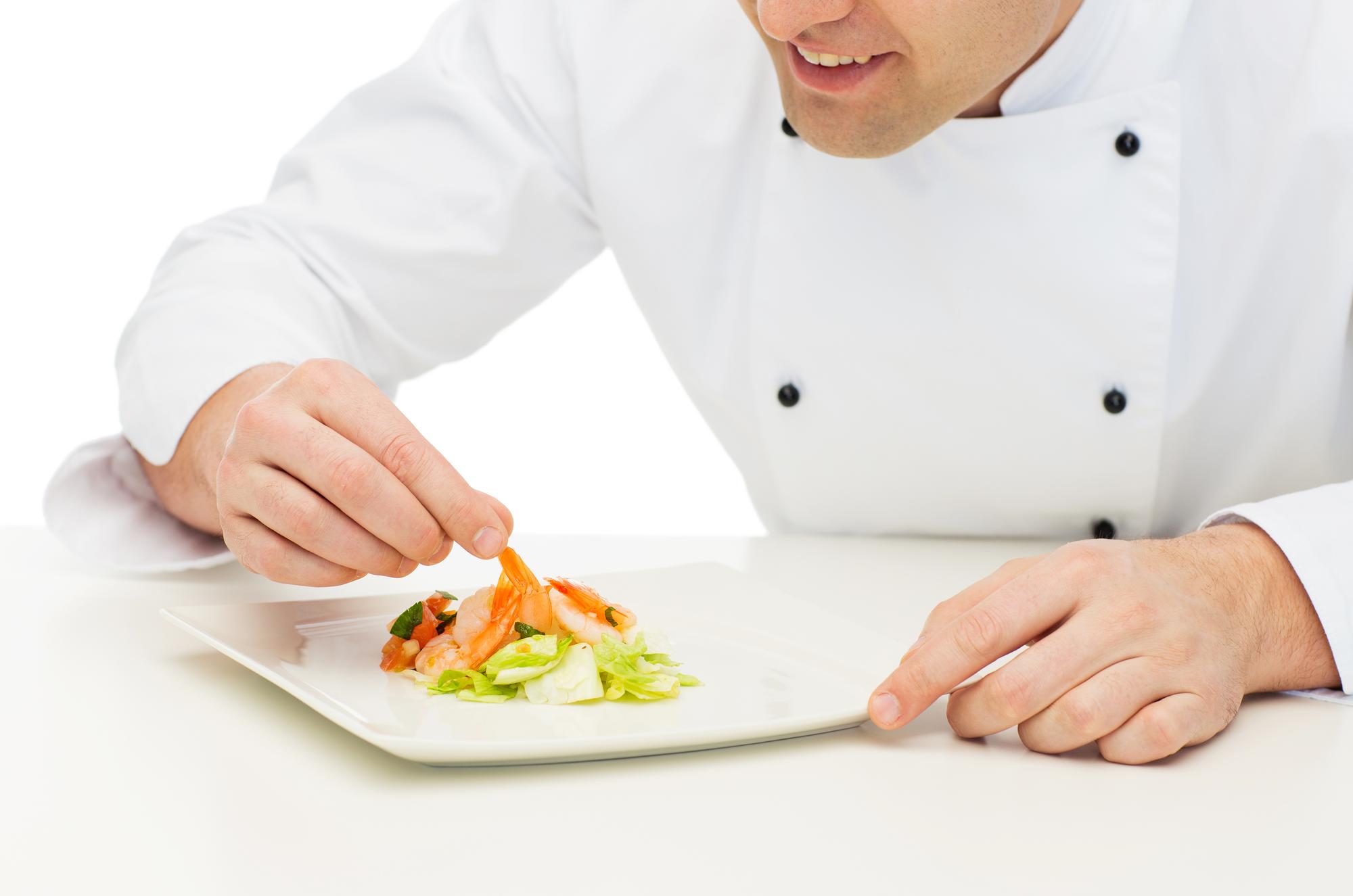 Student plating dish during online session